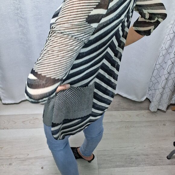 17– Bold Papa Vancouver Avant-garde Striped Sheer Long Sleeve S Black & White - Picture 2 of 7